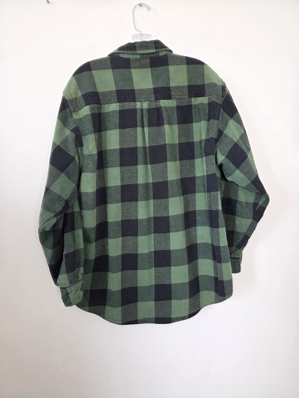 Field & Stream Plaid Flannel Button Up Shirt Men's XL Green Navy Oversized Cabin - Picture 10 of 11
